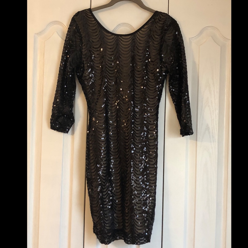 Bebe sequined Dress NWT